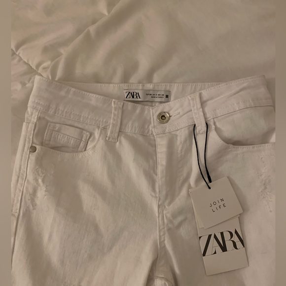 BNWT ZARA Jeans - Picture 2 of 5